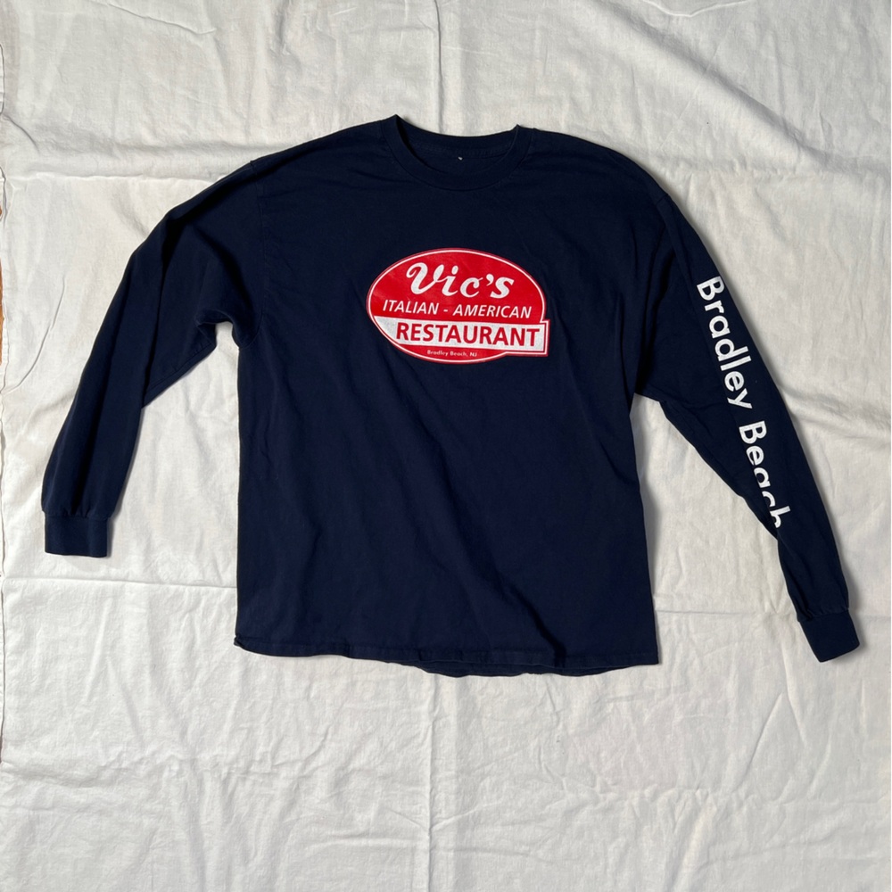 VICS RESTAURANT L/S Graphic Tee XL